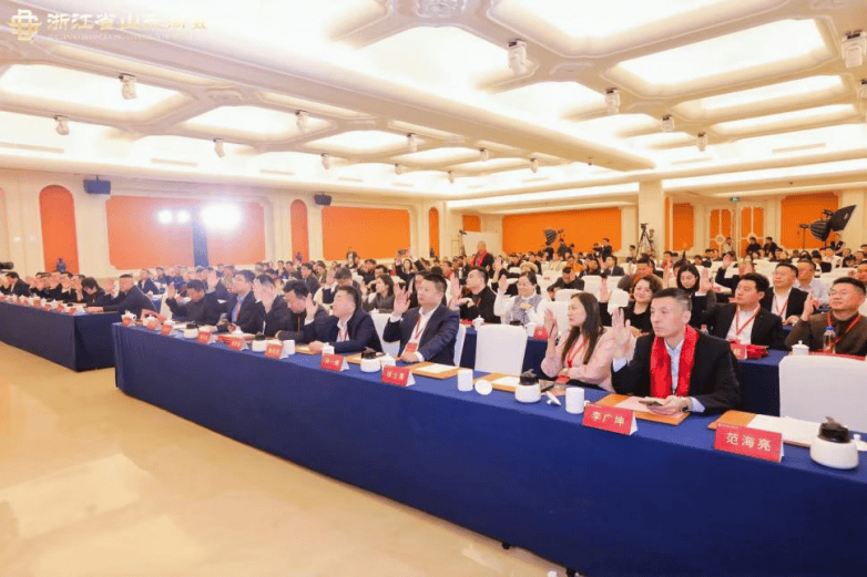 杭城科创双子星—光华创芯发布超组装AI健康腕表引领健康监测智能化新阶段(图2)